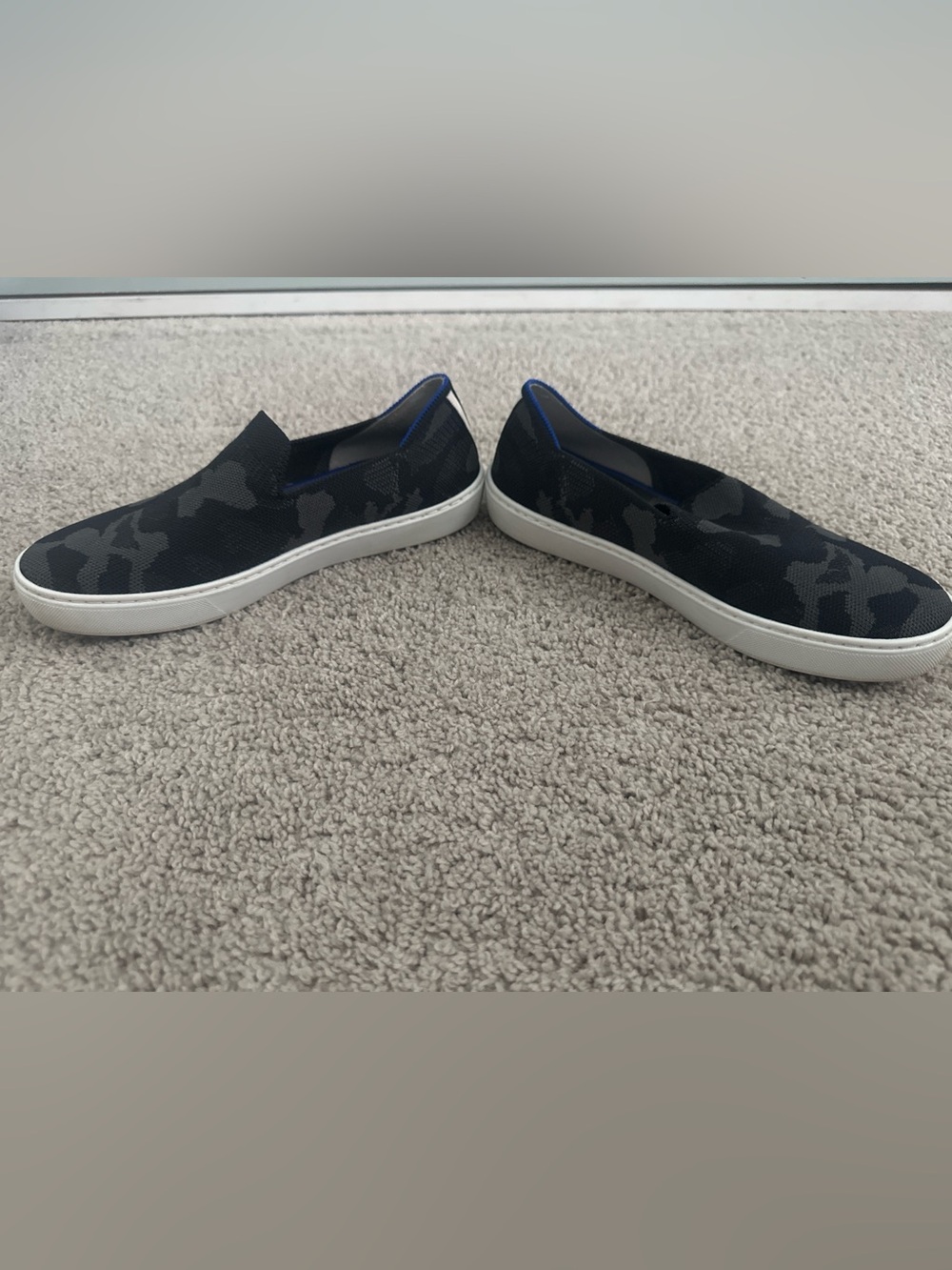 Rothy’s The Sneaker Camo Knit Slip On Shoes Black Blue Women’s 8 - Picture 3 of 6